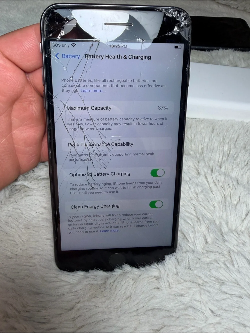Apple Iphone 8 plus 64 gb AT&T (cracked screen)